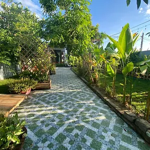 https://laoxao-homestay.hotelsofhoian.com